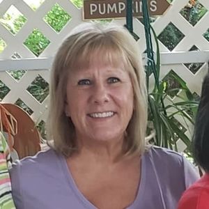 Meet your Posher, Renee